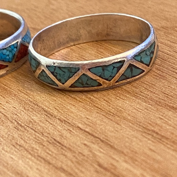 Vintage inlaid coral and turquoise southwest silver rings. - Picture 6 of 9